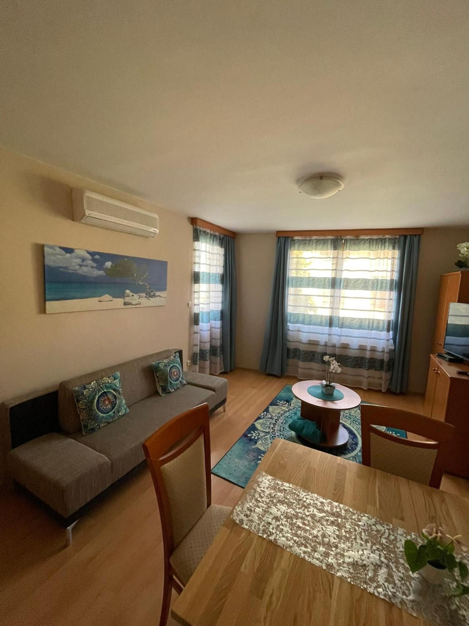 Orchidea Apartman Hegyko Ngoại thất bức ảnh